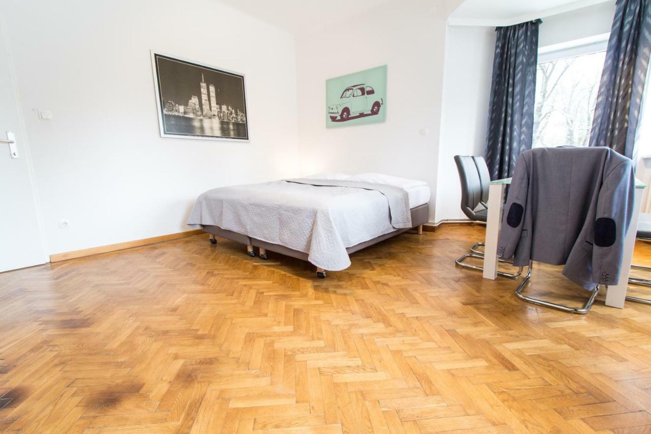 Apartment Veitingergasse Виена Екстериор снимка