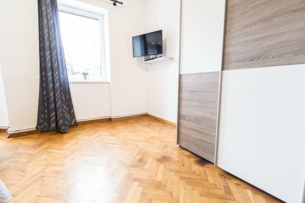 Apartment Veitingergasse Виена Екстериор снимка