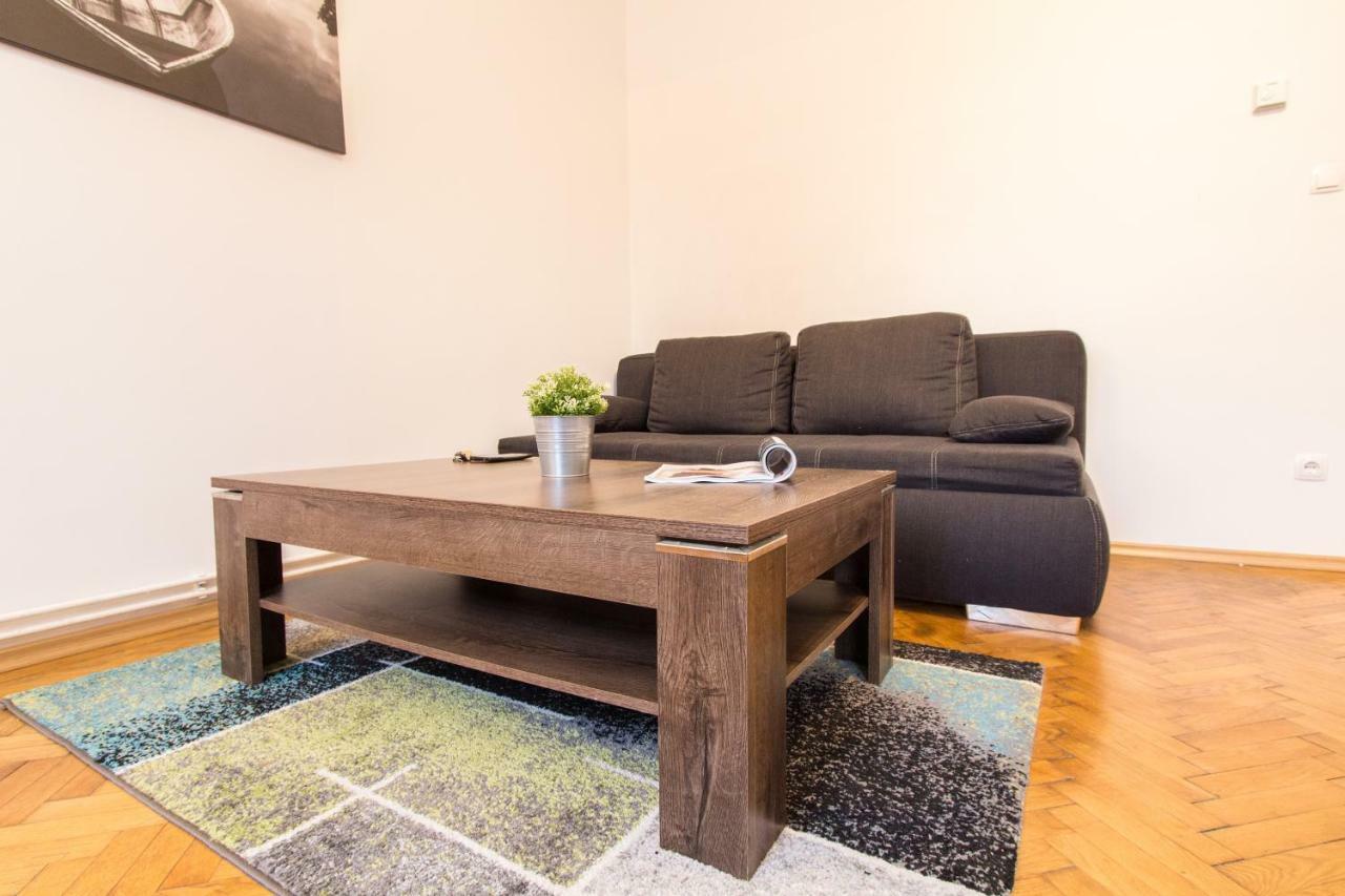Apartment Veitingergasse Виена Екстериор снимка